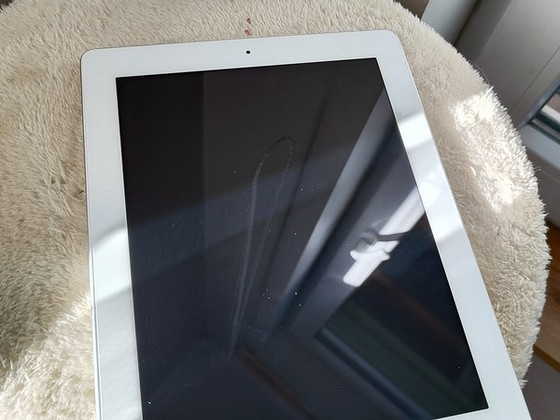 Apple IPad A1459 (4h gen)