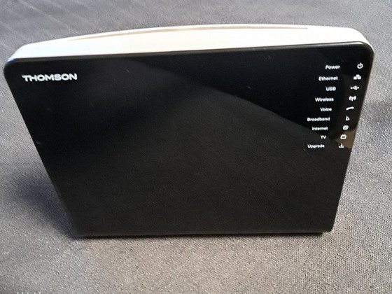 Töötav ruuter Thomson TG789