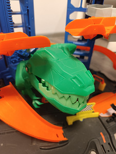 Hot Wheels Megagaraaž (3 foto / 4)