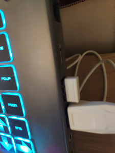 Sülearvuti MSI Thin 15, i5 16GB 512GB RTX4050, must (2 foto / 6)