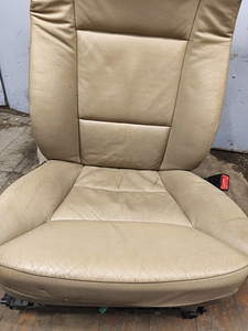 BMW E60/E61 beež comfort kõrvaliste (6 foto / 6)