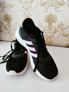 Tossud Adidas (1 foto / 2)
