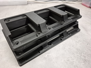 Makita 18V aku hoidik seinale (3D prinditud PETG) (2 foto / 4)