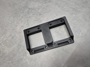 Makita 18V aku hoidik seinale (3D prinditud PETG) (3 foto / 4)