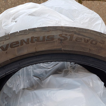 285/35/22 HANKOOK VENTUS S1 Evo3