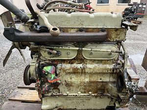 ZETOR 8011 63kw 4.6l (3 foto / 6)