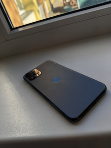 iPhone 11 pro 64gb must 76% (2 foto / 3)