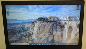 Sülearvuti Lenovo V110 + laadija (7 foto / 8)