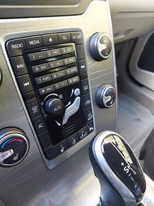 XC70 Summum T6 2014 (13 фото из 15)