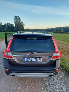 XC70 Summum T6 2014 (6 фото из 15)
