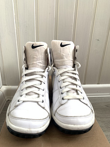 Кроссовки Nike, кожаные р.36 (5 фото из 5)