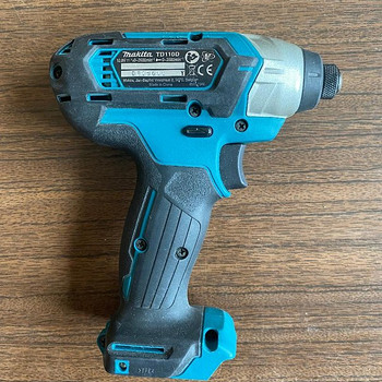 MAKITA 12v аккумуляторный шуруповерты НОВЫЙ!