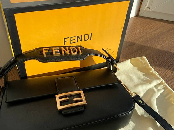 Kvaliteetne kott!FENDI