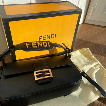 Качественная сумка! FENDI