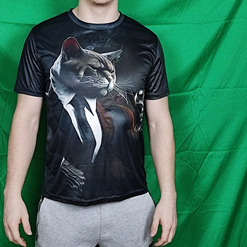 Gentleman Kass ülikonnaga särgil