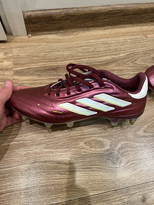 Adidas (4 фото из 4)