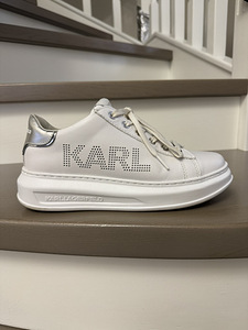 Tossud Karl Lagerfeld (1 foto / 2)
