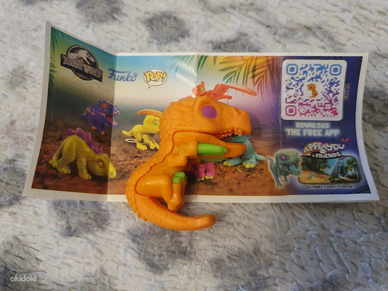Kinder Joy jurassic world crocanthosaurus фигурка игрушка