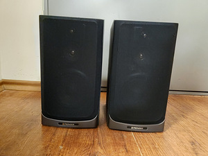 Колонки Pioneer (1 фото из 3)