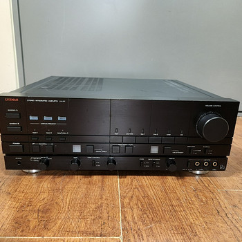 Luxman LV-117 Stereo Integrated Amplifier
