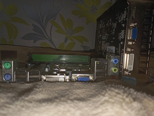 Müüa emaplaat, videokaart ja protsessor (5 foto / 5)