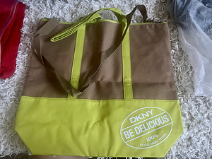 Пляжная сумка DKNY (1 фото из 3)