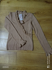 Новые джемпера , размер М (3 фото из 3)
