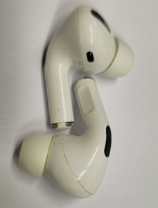 Беспроводные наушники Apple Airpods Pro Gen1 (5 фото из 7)