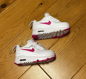 Кроссовки Nike размер 20/21 (1 фото из 3)