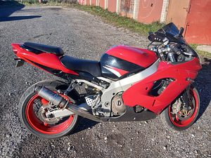 Продается kawasaki zx-9R (6 фото из 8)