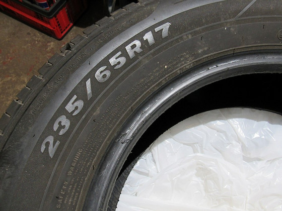 Летняя резина 235/65R17