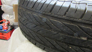 Летняя резина 235/65R17 (2 фото из 3)