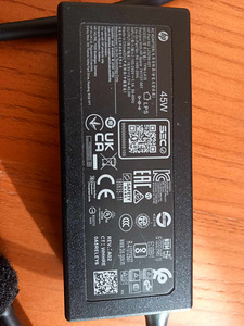 HP Originaal Laadja 45W (2 foto / 2)