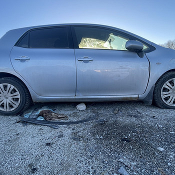 TOYOTA AURIS 1,4 D4D, VARUOSAD