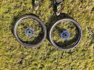 Rattad 27.5 love mud (1 foto / 2)