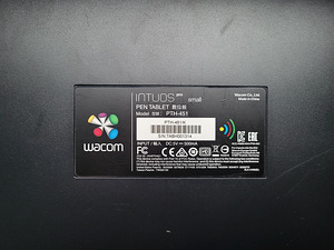 Wacom Intuos Pro S PTH-451 (графический планшет) (3 фото из 5)