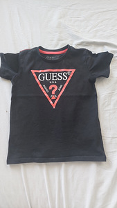 Футболка Guessi (1 фото из 3)