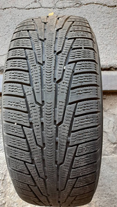 225/55 R17 nokian (1 фото из 1)