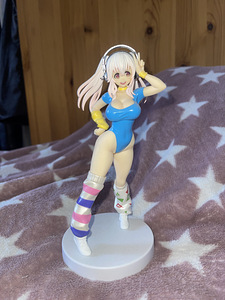 Фигурка Super Sonico (1 фото из 2)