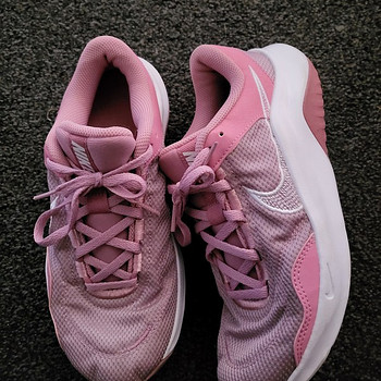 Nike tossud 39