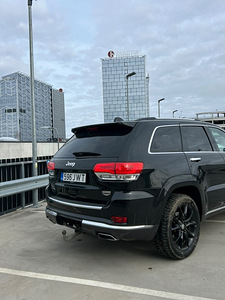 Jeep grand Cherokee wk2 (2 foto / 5)