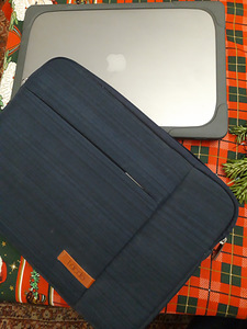 Apple MacBook, Intel Core i7, 16 GB RAM, 256 ГБ SSD (4 фото из 4)