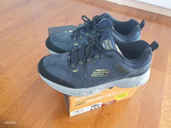 Skechers кроссовки 42,5