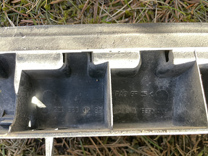 Mercedes S-class OEM iluvõre kasutatud A2218800283 (5 foto / 6)