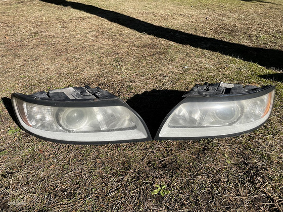 Volvo S40 II originaal esituled kasutatud