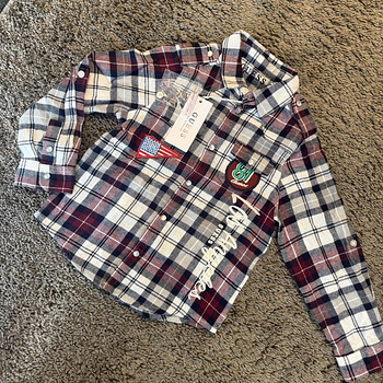 Новая блузка Guess 4 года в магазине 42.-