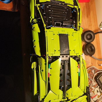Müüa Lego auto
