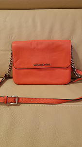 Michael Kors kott (3 foto / 4)