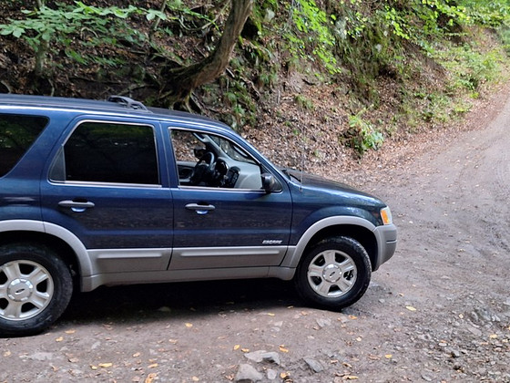 Продается Ford Escape 2002