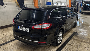 2010 Ford Mondeo (4 фото из 8)